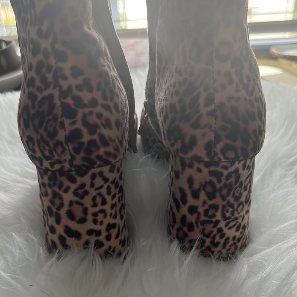 Leopard Booties - Picture 4 of 6